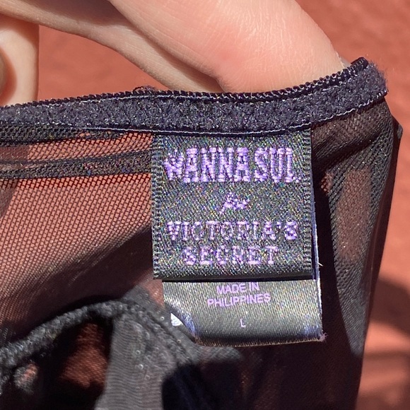 Anna Sui for Victoria’s Secret Lingerie Slip L - Picture 5 of 6